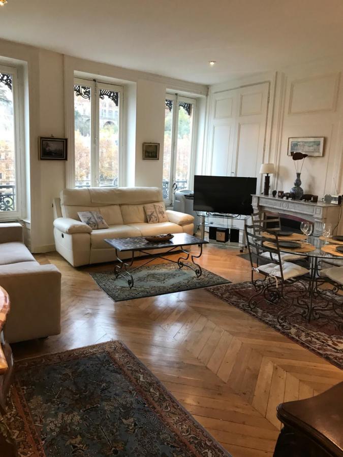 Apartamento Vue Sur L'Eau Lyon Exterior foto