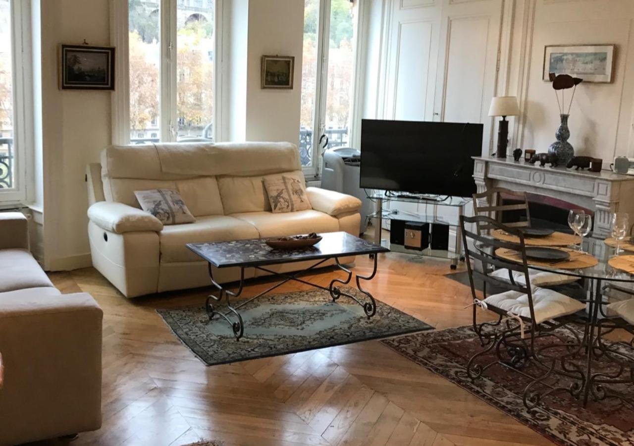 Apartamento Vue Sur L'Eau Lyon Exterior foto