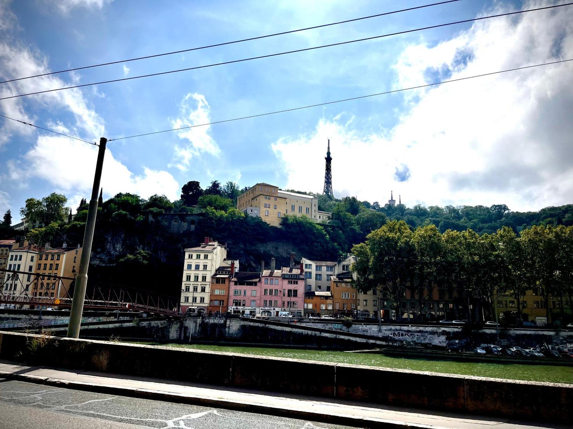 Apartamento Vue Sur L'Eau Lyon Exterior foto